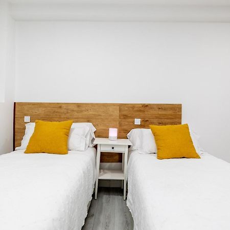 Los Apartamentos Jacinto Benavente Centro Madrid Exterior foto