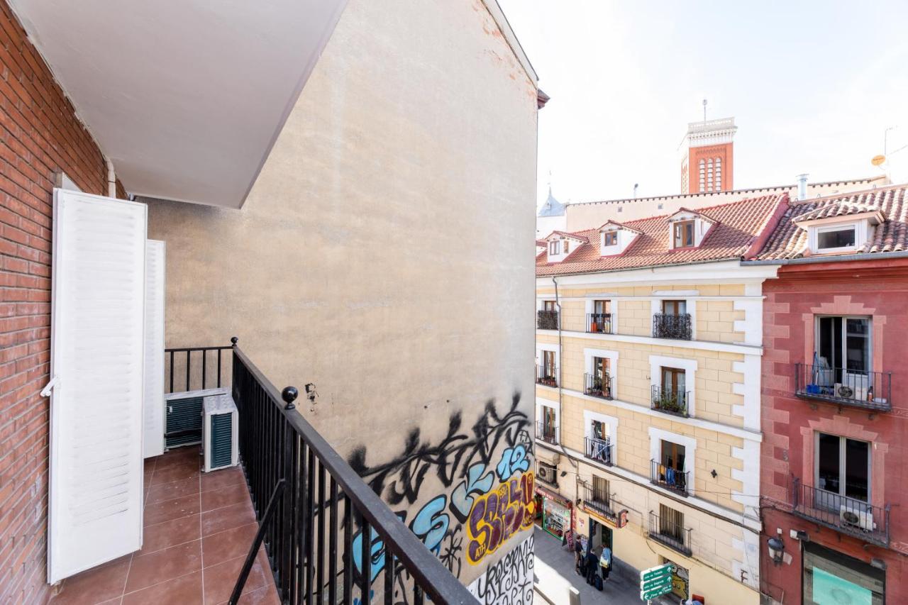 Los Apartamentos Jacinto Benavente Centro Madrid Exterior foto