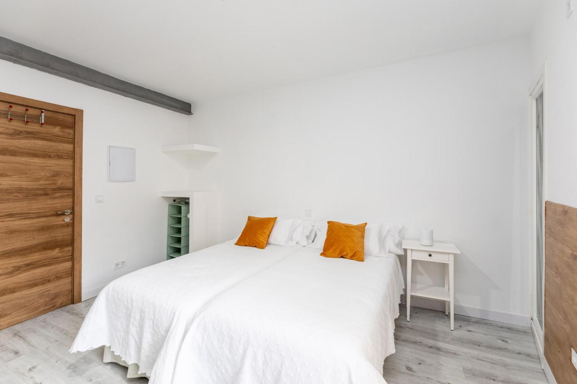 Los Apartamentos Jacinto Benavente Centro Madrid Exterior foto